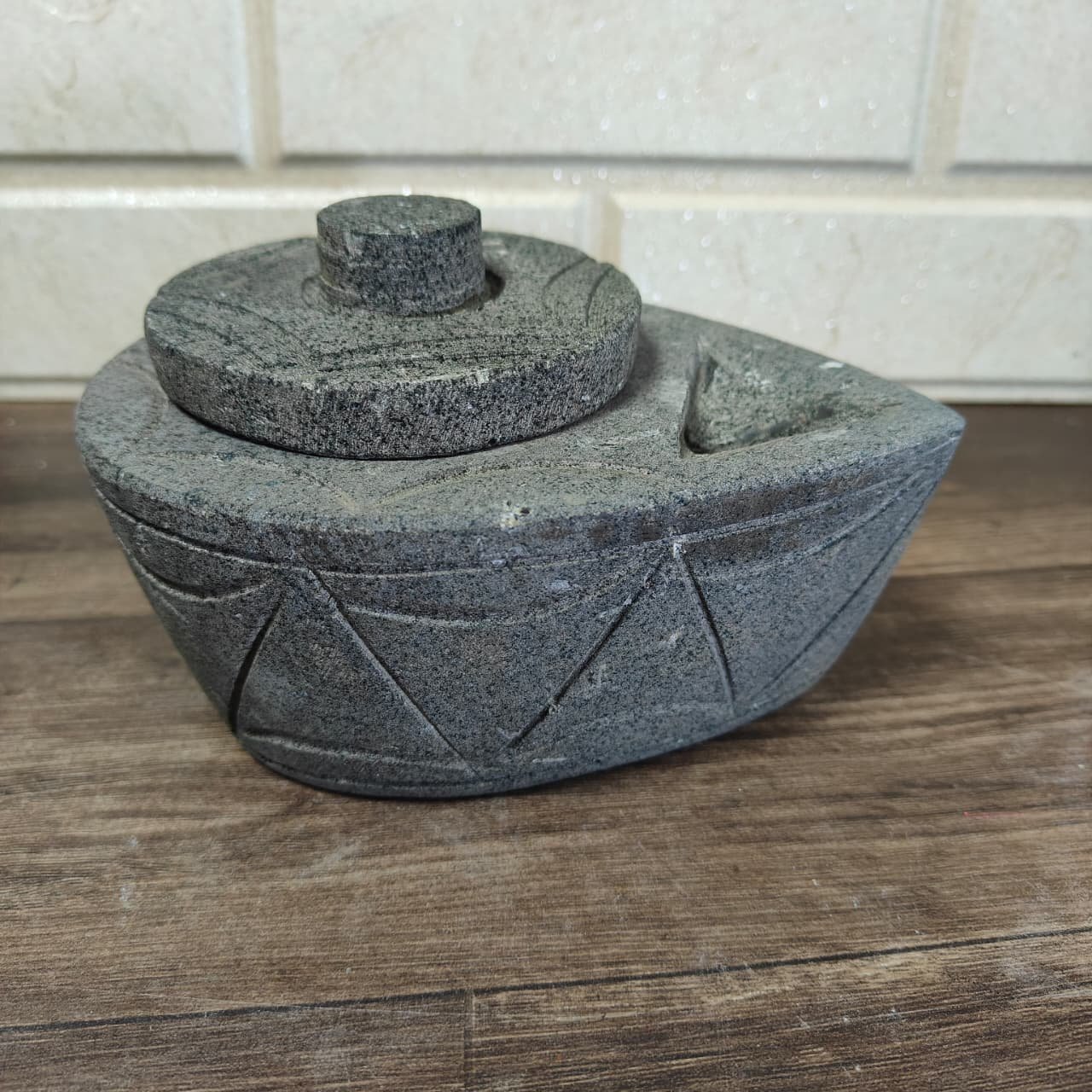 7 Inch Black Basalt Stone Diya | Traditional Handcrafted Stone Deepak (L7 × W5 × H3 in)