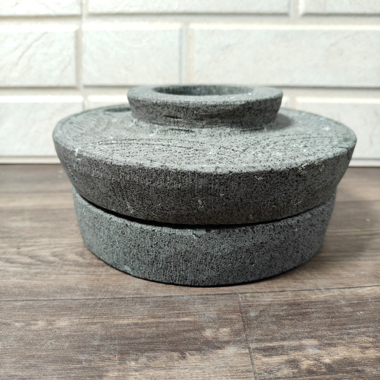 7 Inch Black Basalt Stone Jaate | Traditional Stone Chakki | Handcrafted Grinding Mill (L7 × W7 × H2.5 in)