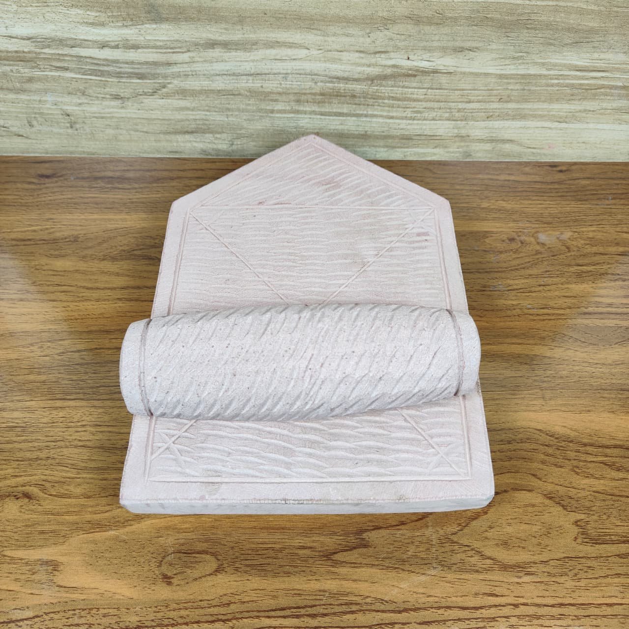 13x9 Inch Traditional Handcrafted Rajasthani Kurunda Red Stone Double Layer Pata Varvanta | Sil Batta | Stone Masala Grinder (L13 × W9 × H2.5 in)