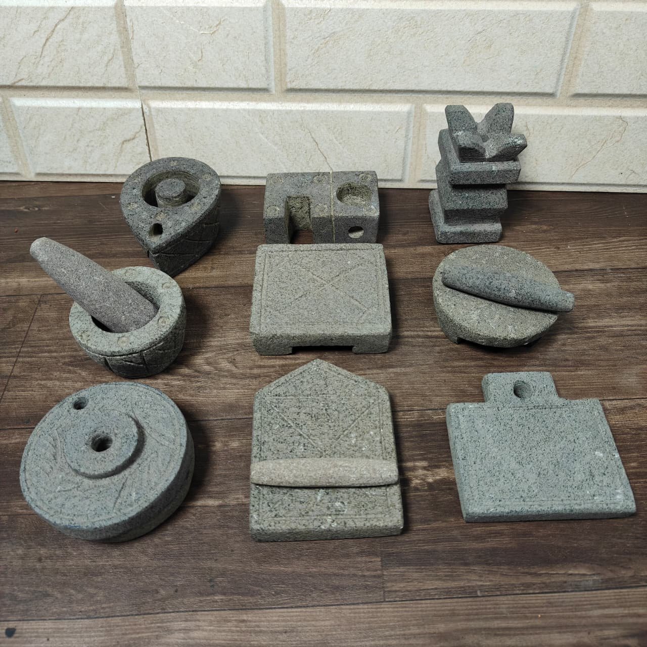 3 inch Black Basalt Stone Bhatukali Set – 9 Items | Traditional Miniature Kitchen Play Set (L3 × W4 × H1.5 in)